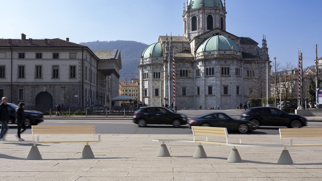 PANCA PIANA CURVA CON BASE CONICA .040 Urbantime by Diemmebi