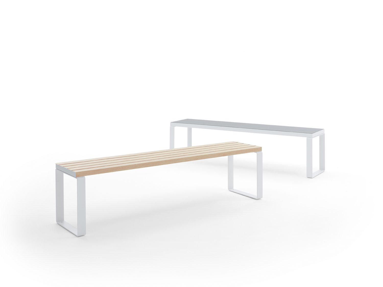 BANCO PLANO CON BASE DE METAL .040